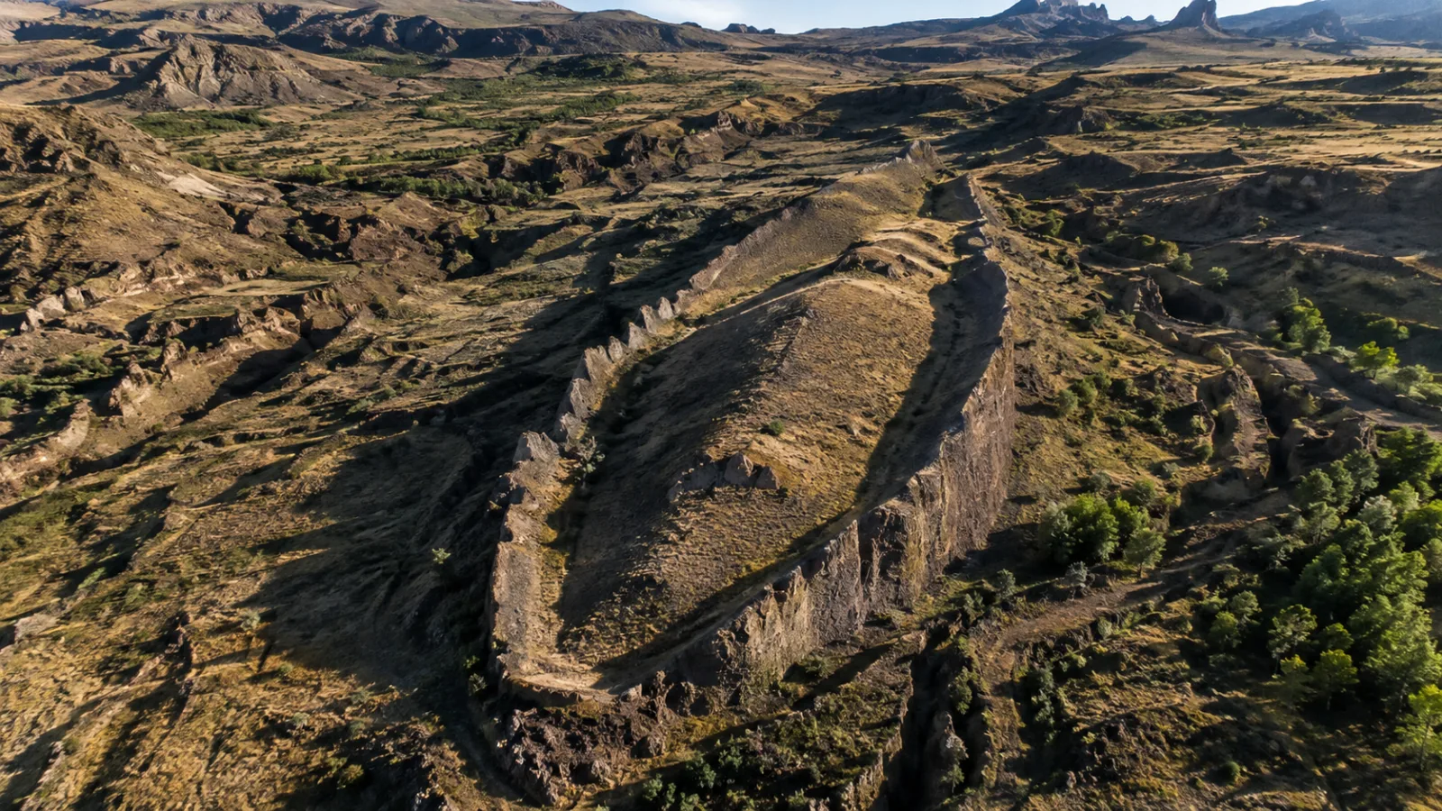 Aerial photograph of the Durupinar formation with sharp erosion lines outlining its boat-like edge